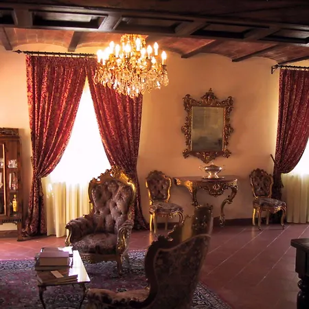 Castello Di Tornano Wine Relais 2*