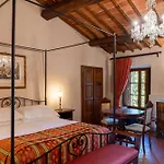 Castello Di Tornano Wine Relais Otel 3*