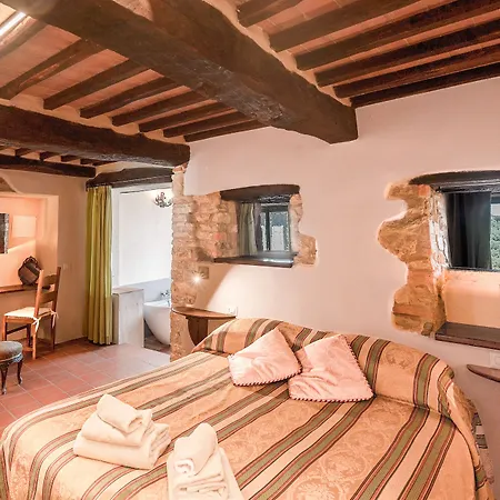 Castello Di Tornano Wine Relais Hotel