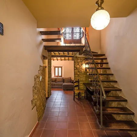 Otel Castello Di Tornano Wine Relais 3*
