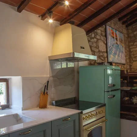 Castello Di Tornano Wine Relais Otel